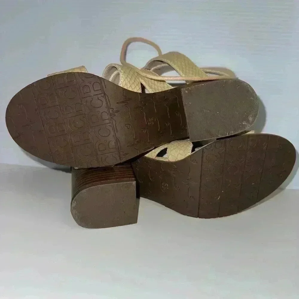 Born In California Sandals Stacked Heel Beige Lite Tan Faux Snakeskin Size 6 1/2